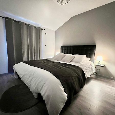 Appartement Chaleureux Proche Rer/ Cdg / Parc Expo Севран Екстер'єр фото
